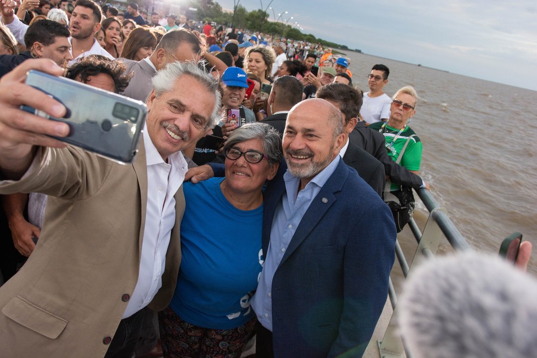 El Paseo Costero de Punta Lara quedó espectacular y vino el Presidente Alberto Fernández a inaugurarlo: fotos, videos y discursos.